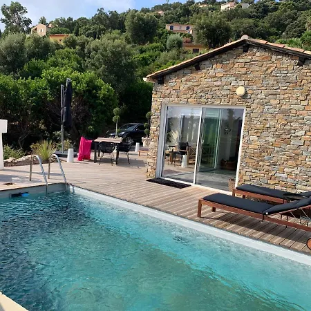 Perla Saint-tropez Sur Mer, 3-5 Chambres, Vue Mer, Piscine Chauffee Avril A Octobre Βίλα