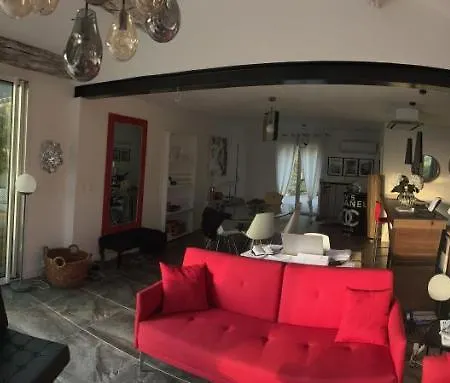 Perla Saint-tropez Sur Mer, 3-5 Chambres, Vue Mer, Piscine Chauffee Avril A Octobre