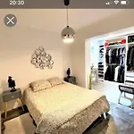 Perla Saint-tropez Sur Mer, 3-5 Chambres, Vue Mer, Piscine Chauffee Avril A Octobre كافالير سور مير