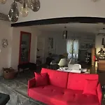 Perla Saint-tropez Sur Mer, 3-5 Chambres, Vue Mer, Piscine Chauffee Avril A Octobre