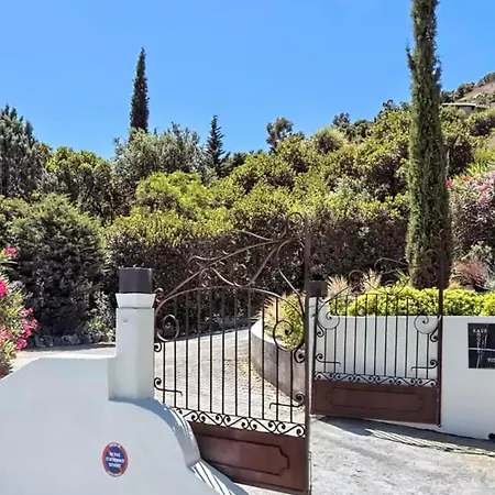 Perla Saint-tropez Sur Mer, 3-5 Chambres, Vue Mer, Piscine Chauffee Avril A Octobre * Cavalaire-sur-Mer