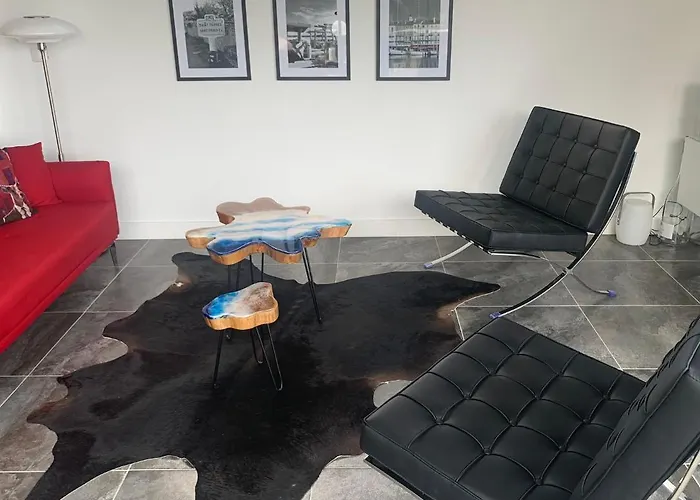 Perla Saint-tropez Sur Mer, 3-5 Chambres, Vue Mer, Piscine Chauffee Avril A Octobre Villa Cavalaire-sur-Mer