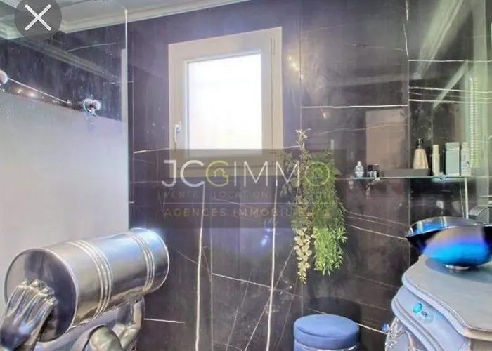 Villa Perla Saint-tropez Sur Mer, 3-5 Chambres, Vue Mer, Piscine Chauffee Avril A Octobre Cavalaire-sur-Mer